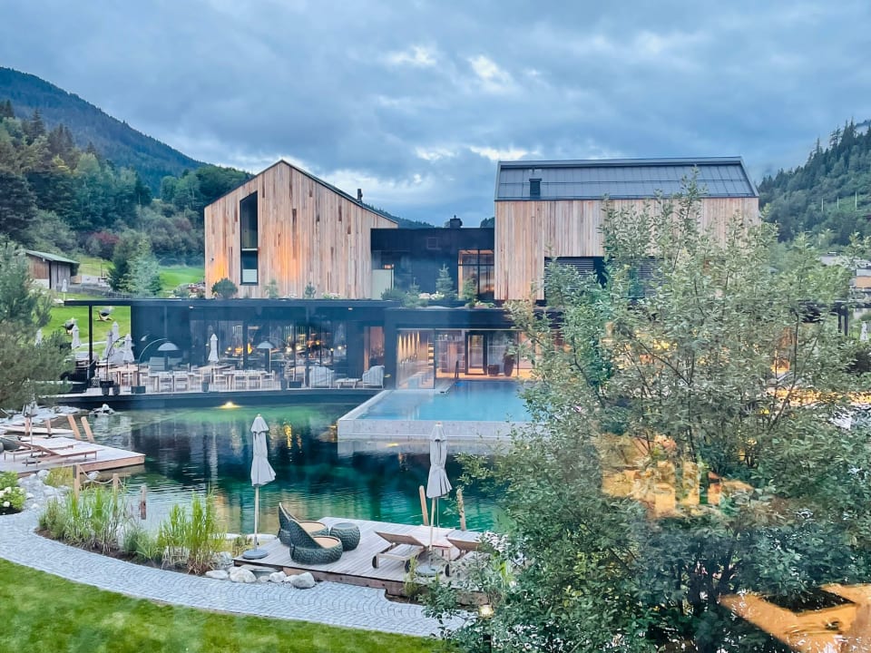 Außenansicht Naturhotel Forsthofgut