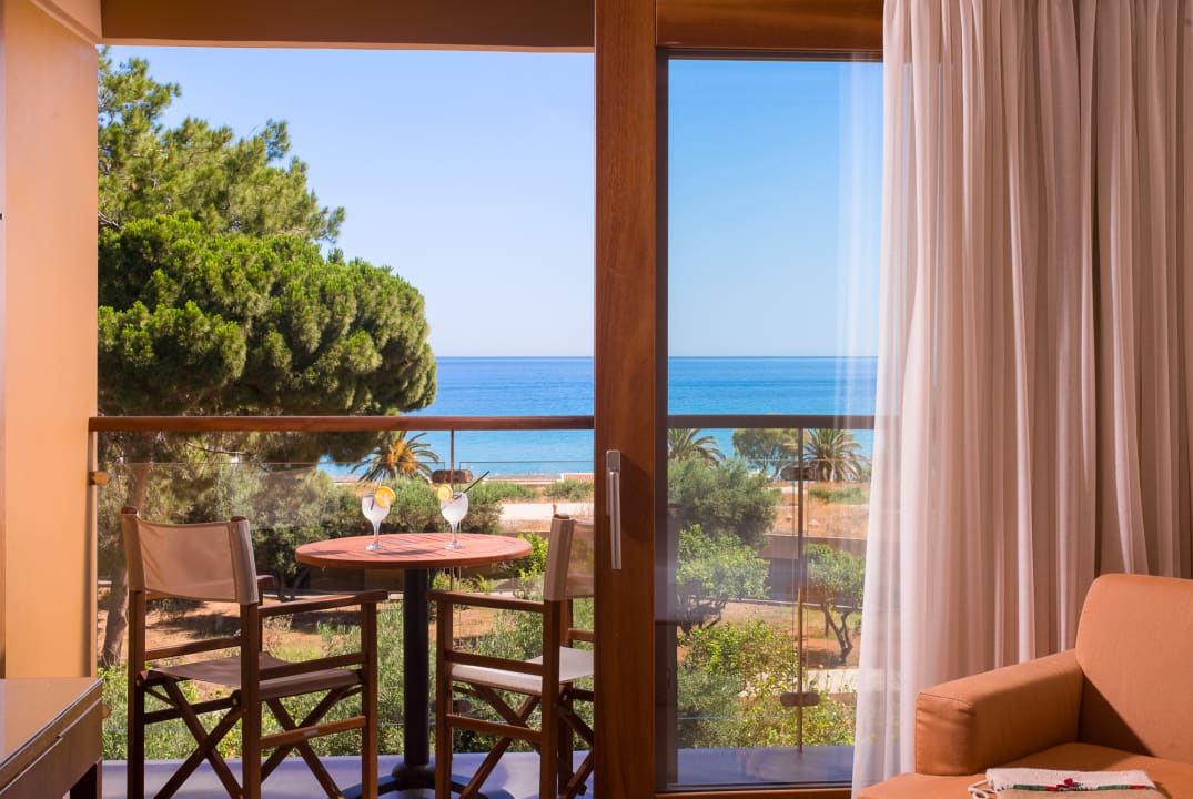 Zimmer Kernos Beach Hotel & Bungalows