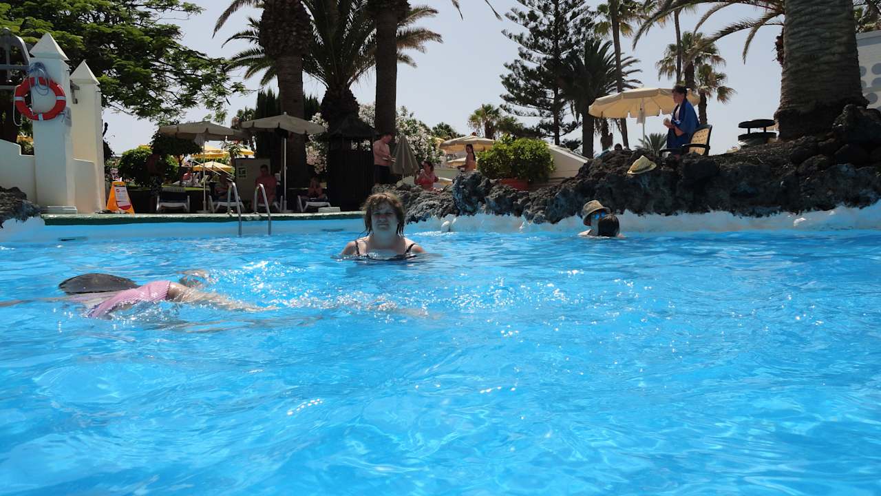 Hôtel H10 Las Palmeras - La Piscine 2013 H10 Las Palmeras