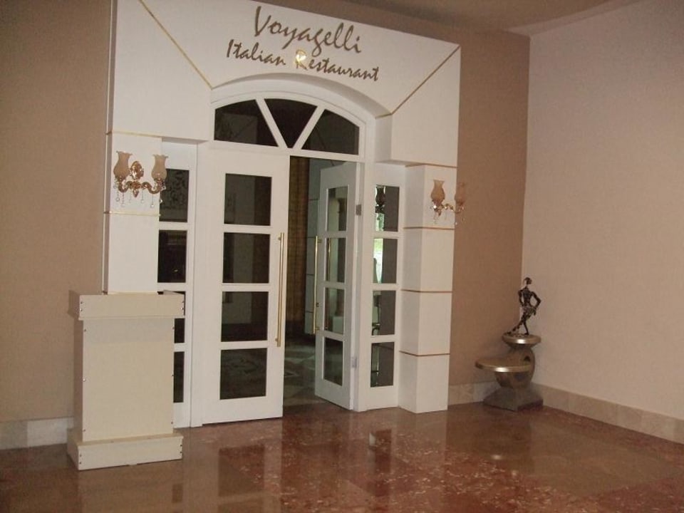 Eingang Italiener Voyage Belek Golf & Spa