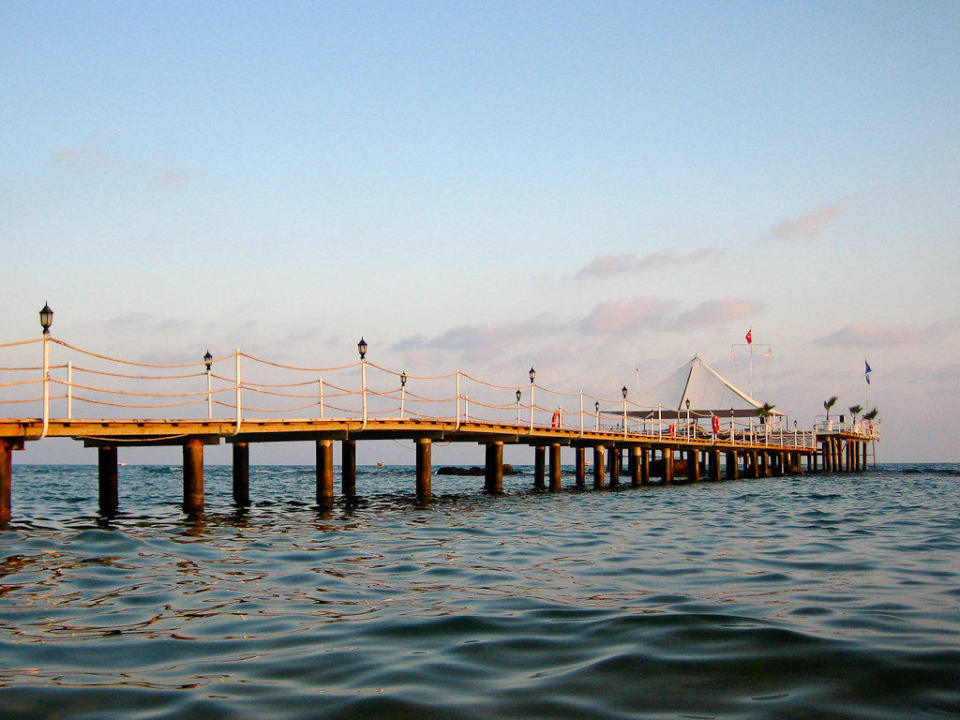 Steg  Hotel Turan Prince