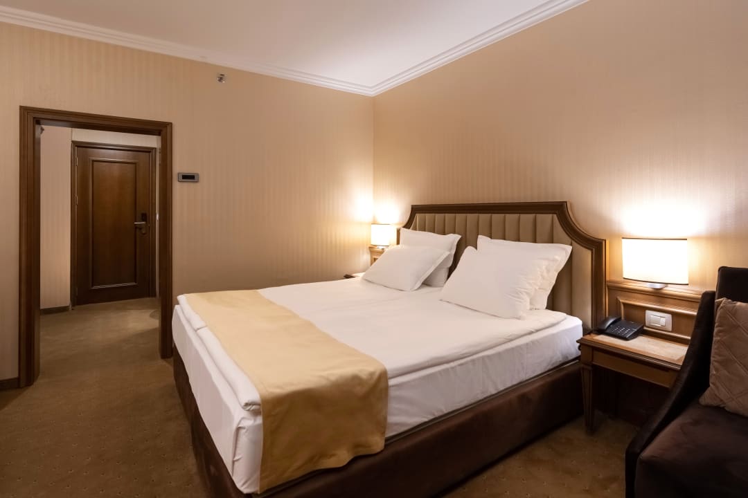 Zimmer Astoria Grand Hotel