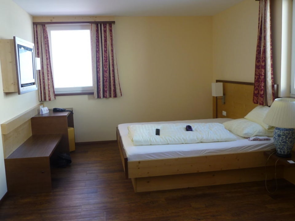 Ausblick von Zimmer auf die Skipiste Alpenrose