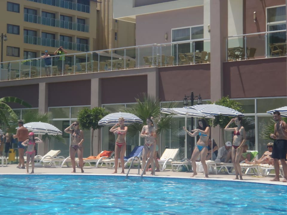 Club dance Telatiye Resort