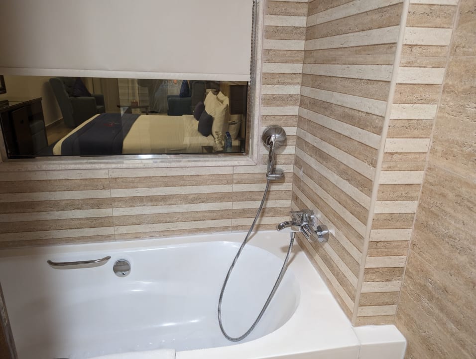 Zimmer Mirage Bab Al Bahr Beach Resort