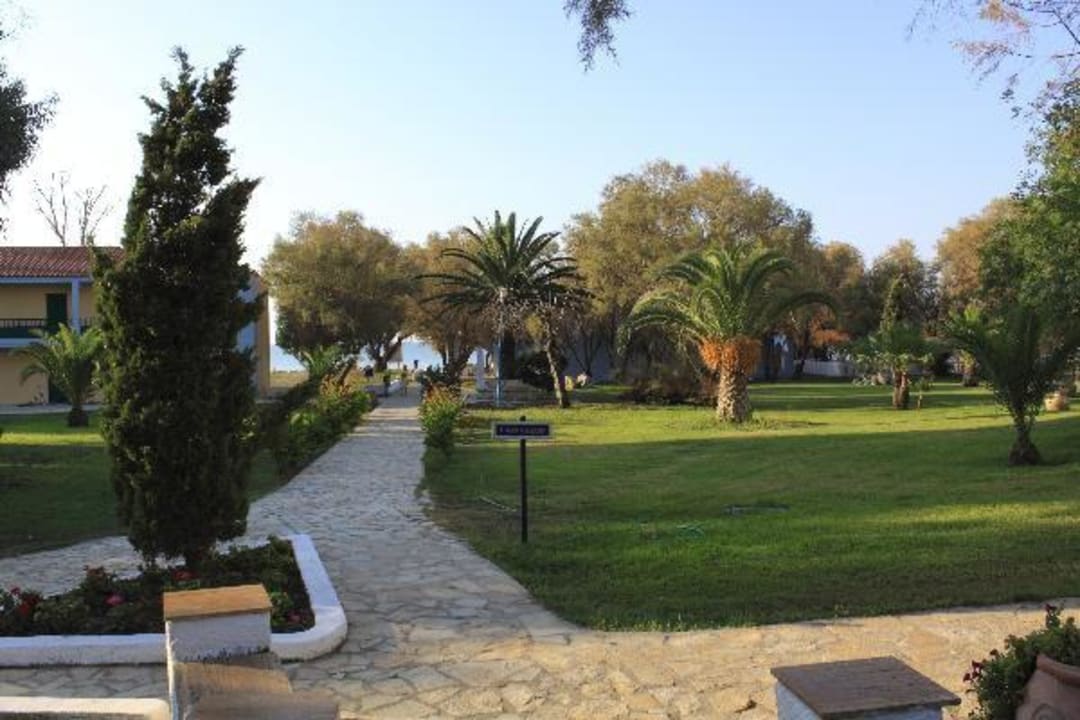 Im Garten Domes Aulūs Zante, Autograph Collection