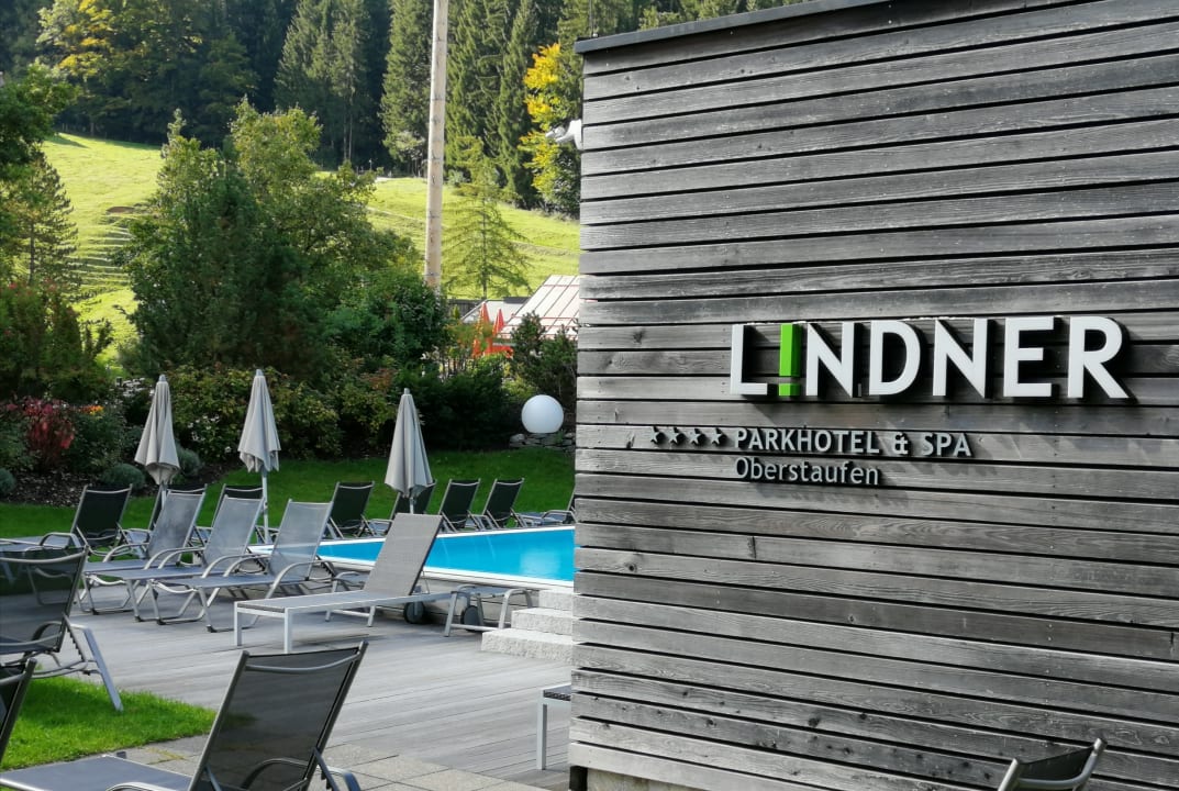 Außenansicht Parkhotel Oberstaufen