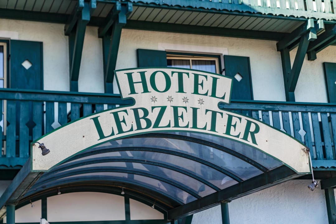 Außenansicht Hotel Lebzelter