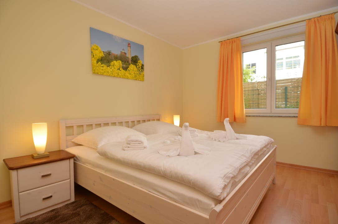 Sanfte Brise / Schlafzimmer Ostseeappartements Rügen Residenz Margarete