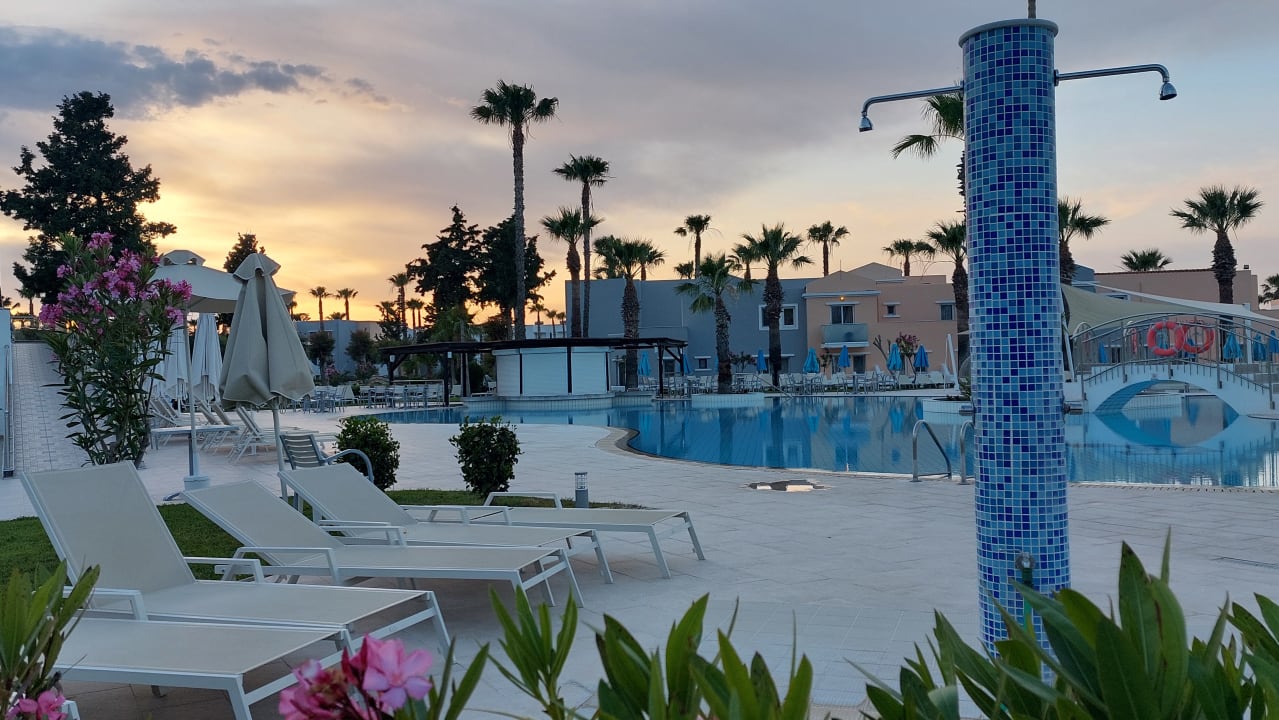 Pool Atlantica Marmari Beach