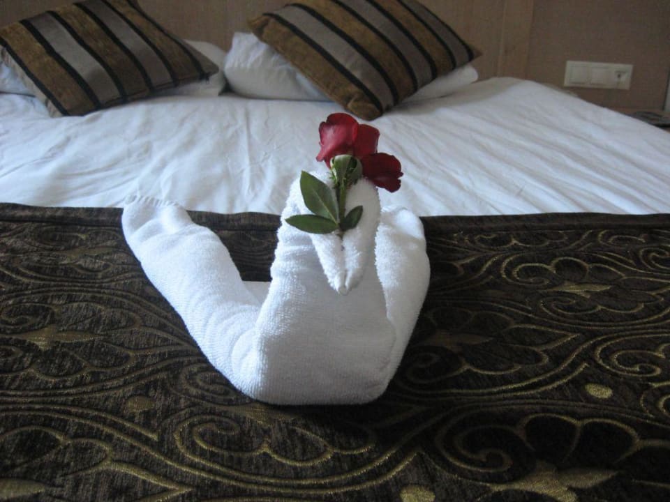 Geschmücktes Bett Hotel Sultan of Side