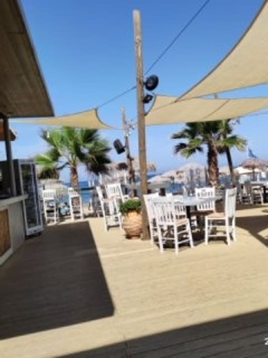 Strand Hotel Elotis Suites