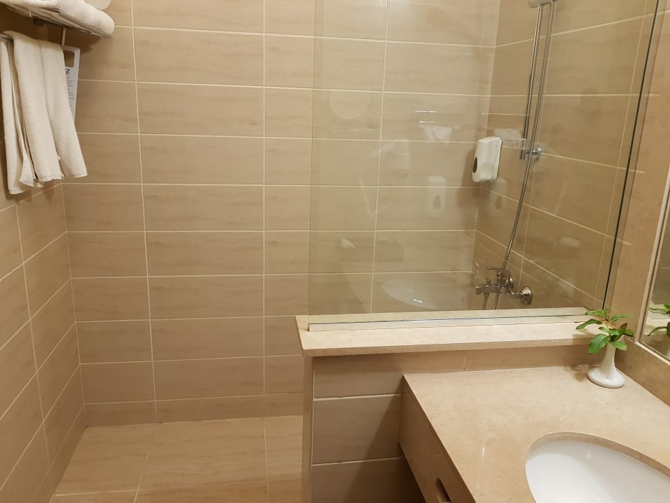 Zimmer Jaz Makadi Oasis Resort