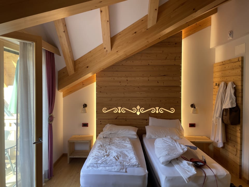 Zimmer Tevini Dolomites Charming Hotel