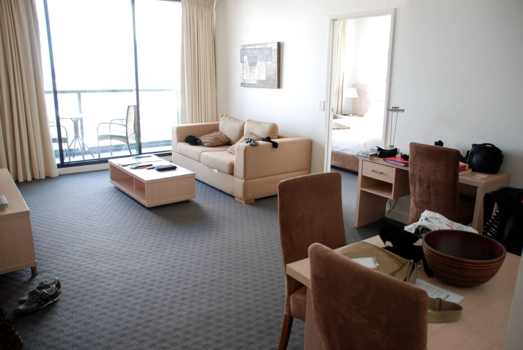 Wohnzimmer Oaks Brisbane on Charlotte Suites