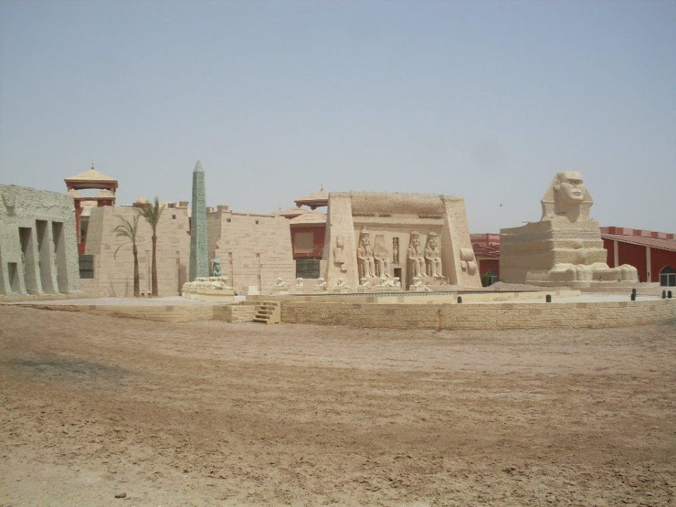 Арена Pickalbatros Alf Leila Wa Leila Resort - Neverland Hurghada