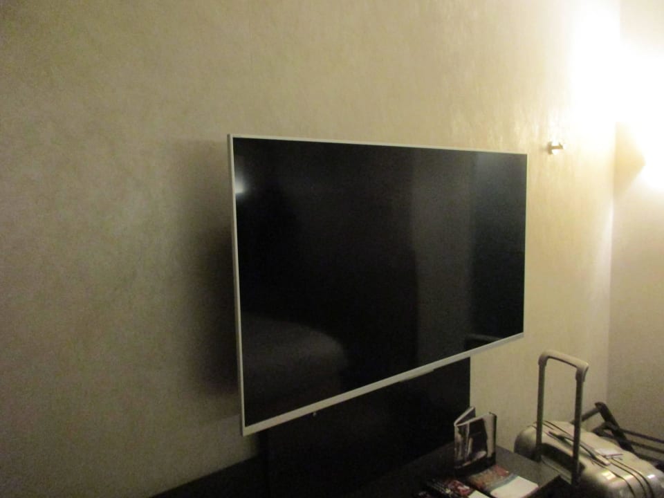 TV München Marriott Hotel