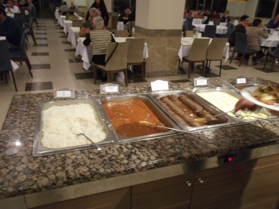 Mittags wie abends Calimera Hane Garden