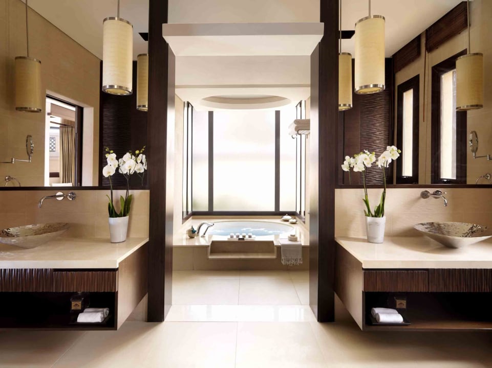 One Bedroom Beach Pool Villa Bathroom Anantara The Palm Dubai Resort