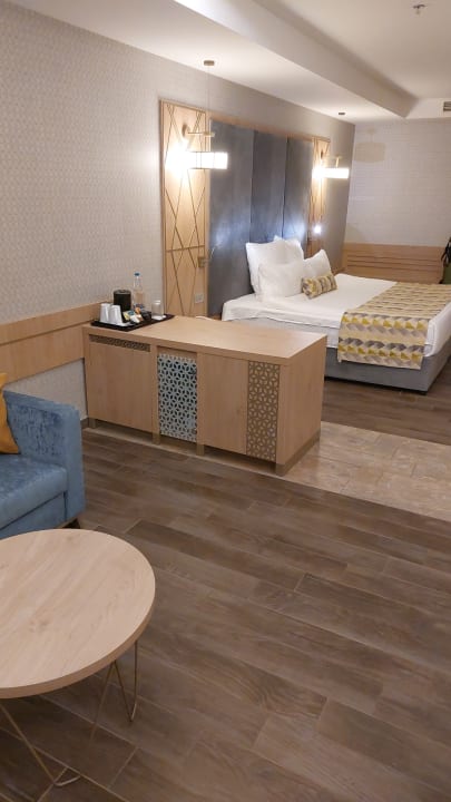 Zimmer Secrets Sunny Beach Resort & Spa