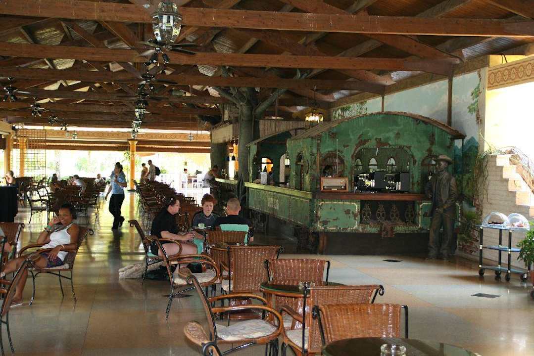 Coffee-Wagon Hotel Playa Pesquero