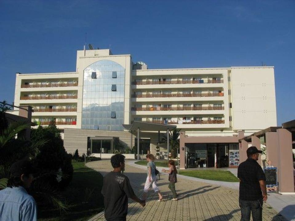 Hotel Olympian Bay Grand Resort