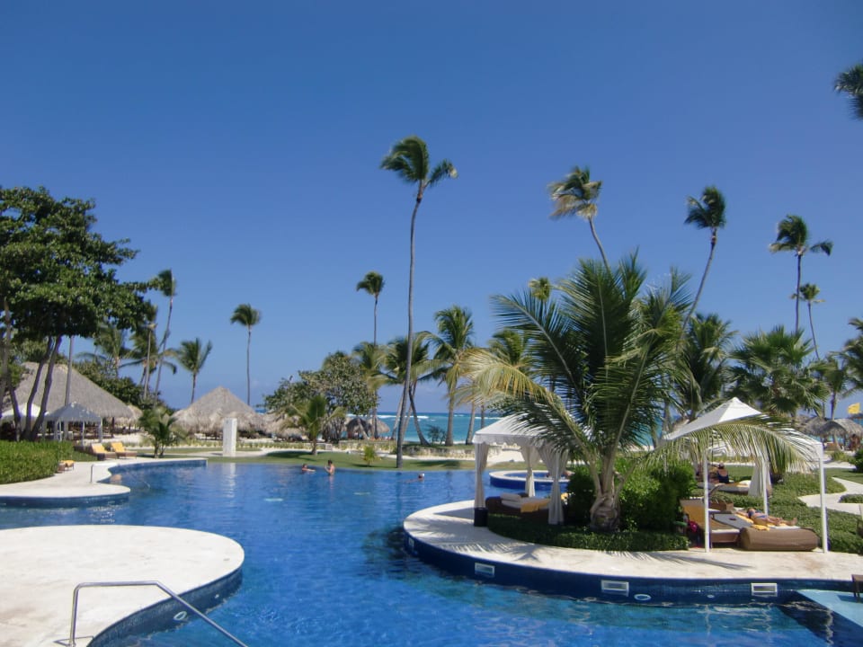 Pool JOIA Bávaro by Iberostar