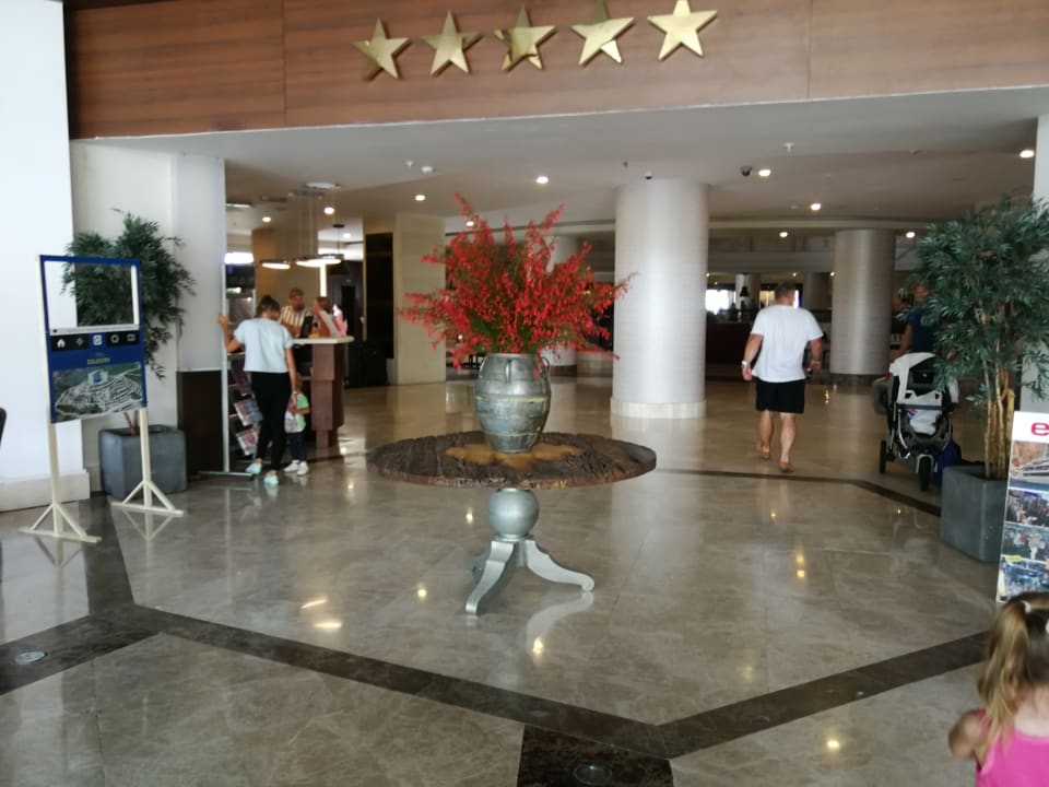 Lobby Apartments Gold City Complex Emami