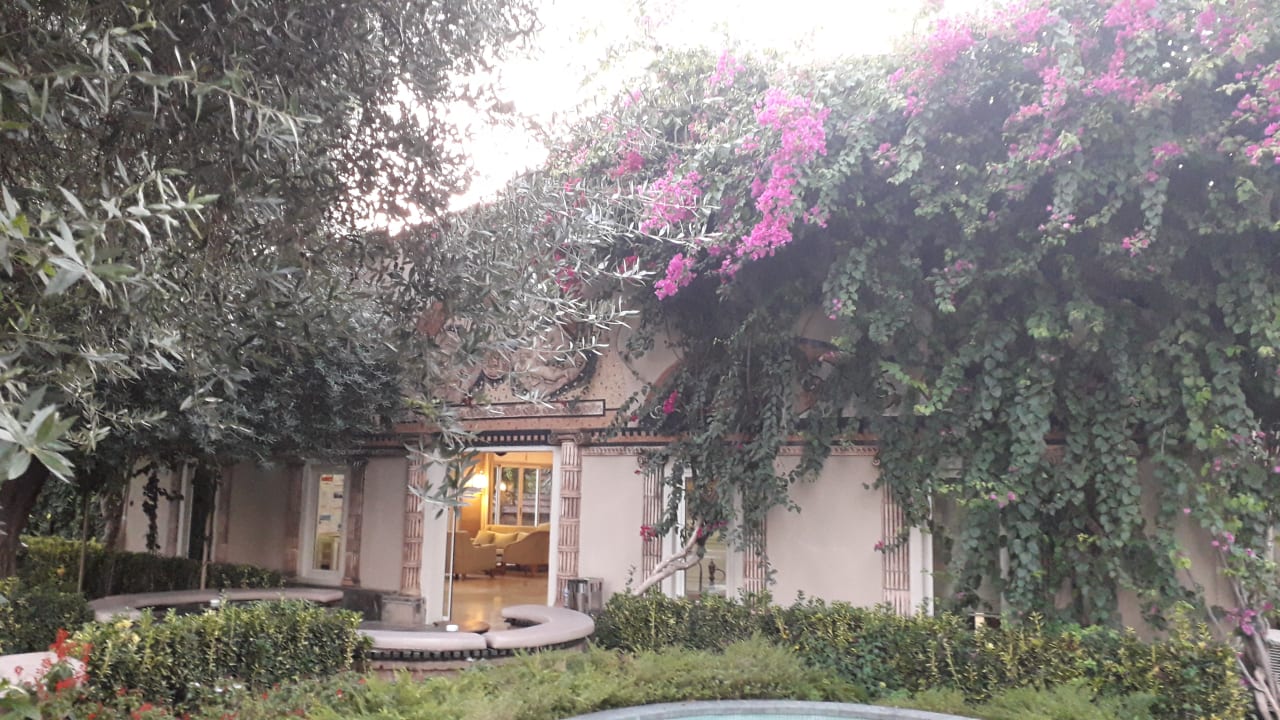 Lobby Can Garden Beach