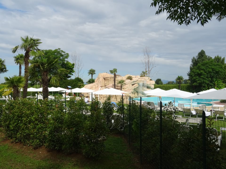 Pool Gardaland Adventure Hotel