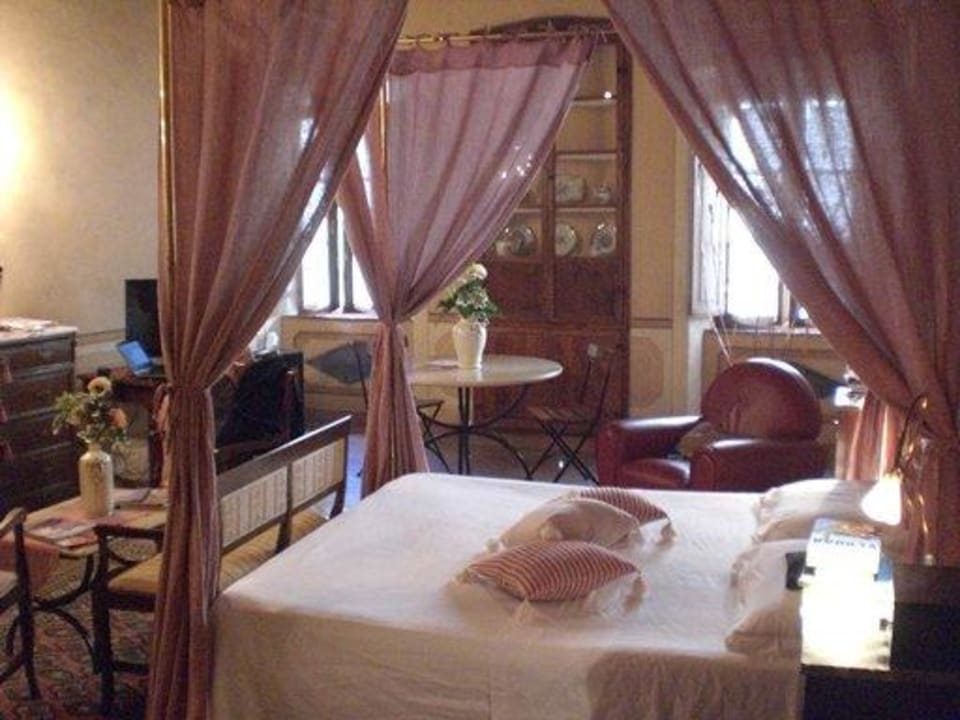Unser Suite mit Himmelbett Palazzo del Capitano Wellness e Relais