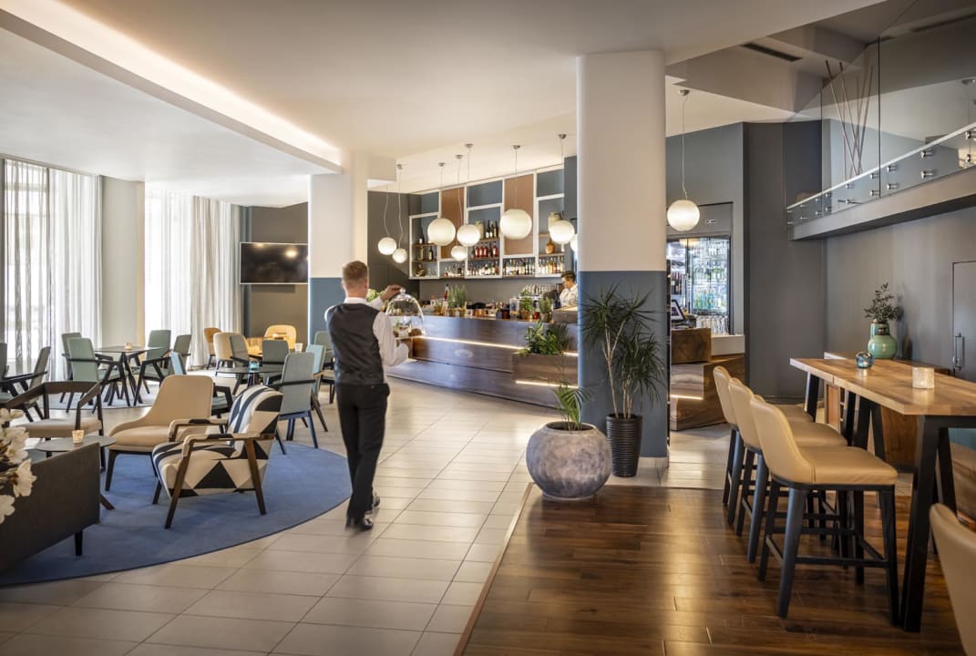 Lobby Aminess Vival Maestral Hotel