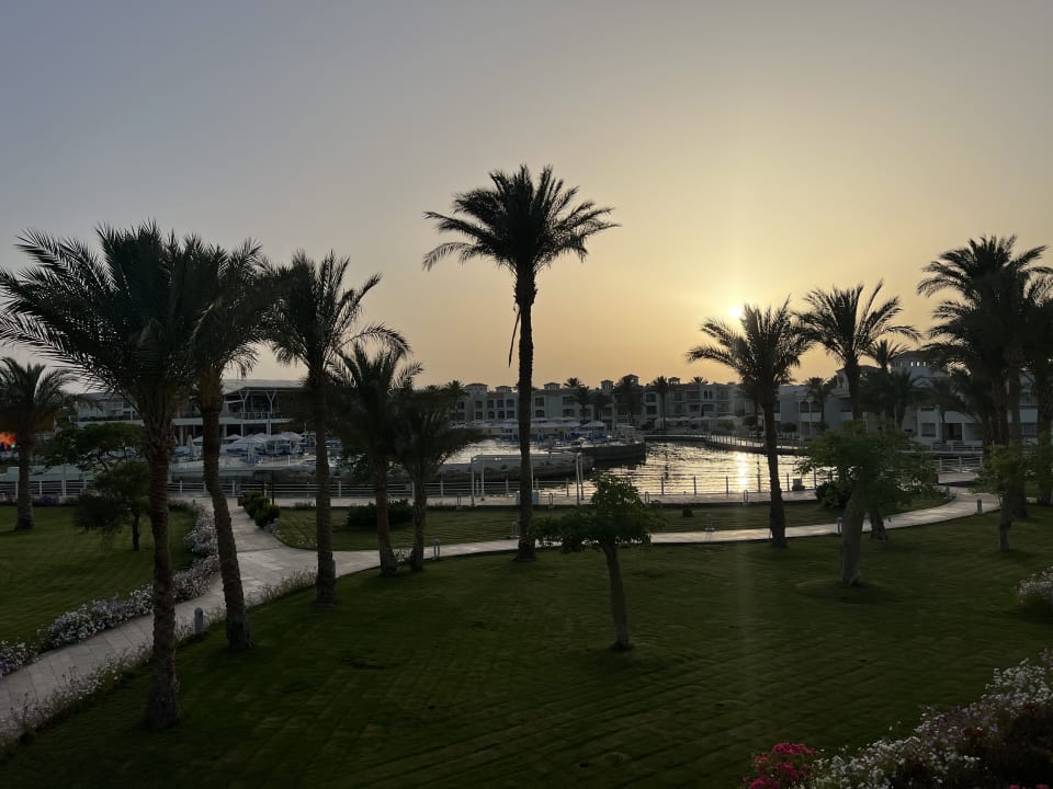 Gartenanlage Pickalbatros Dana Beach Resort - Hurghada