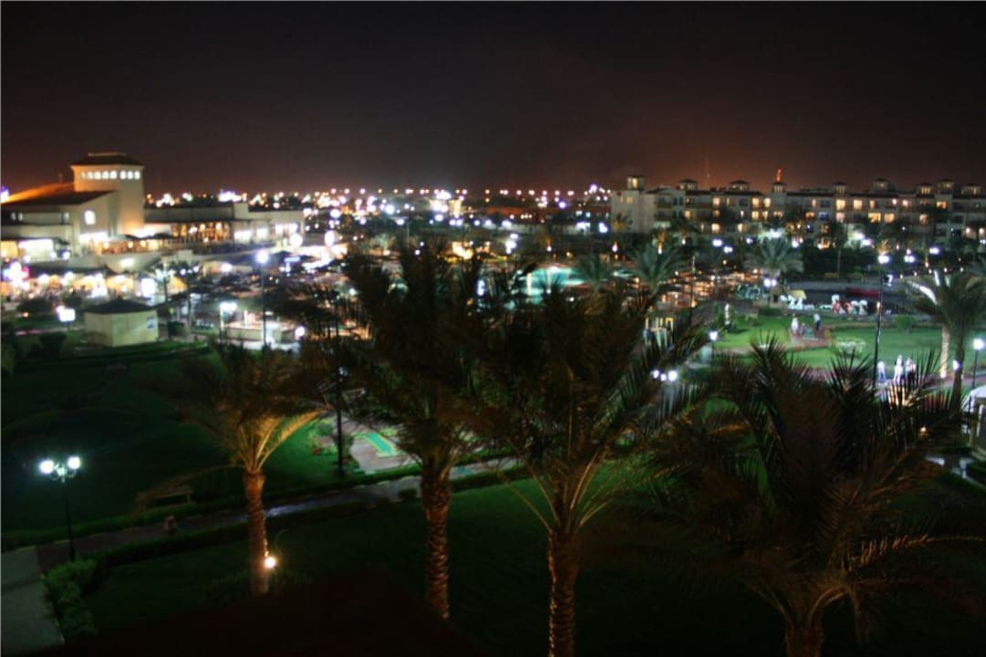Dana Beach Bei Nacht! Pickalbatros Dana Beach Resort - Hurghada