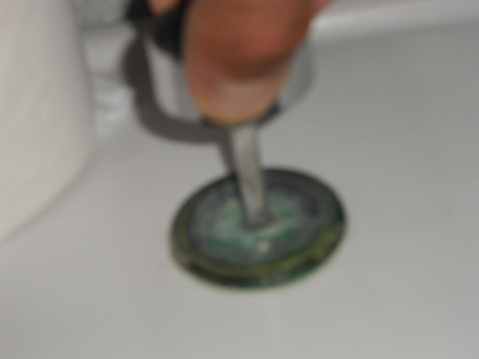 Toilettenhebel verkalkt und dreckig BG Hotel Rei del Mediterrani Palace