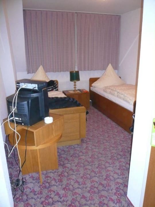 Doppelzimmer Altbau (1) Zur Nordseite Traditionsgasthof