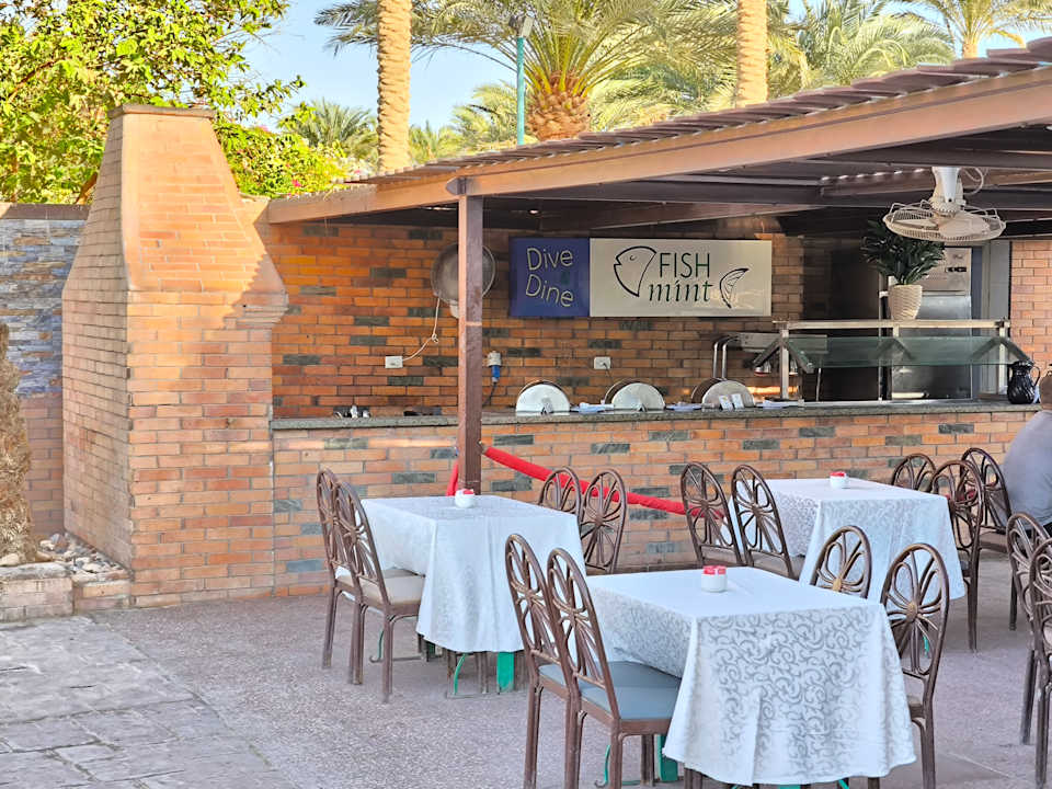 Gastro Golden Beach Resort