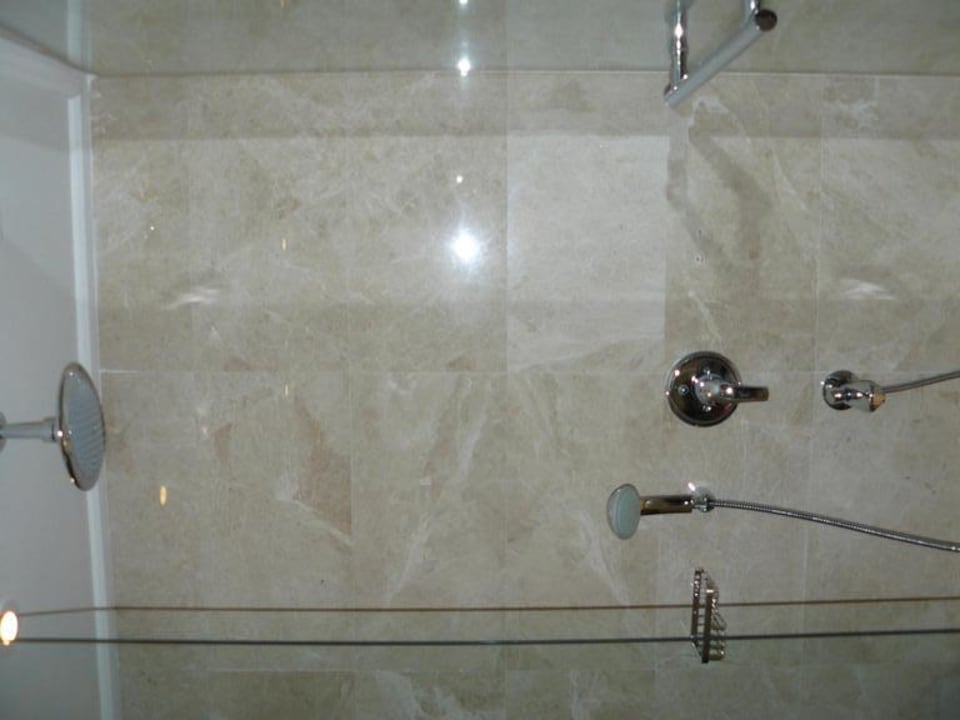 Neues Bad mit Raindancer Dusche Club Grand Side