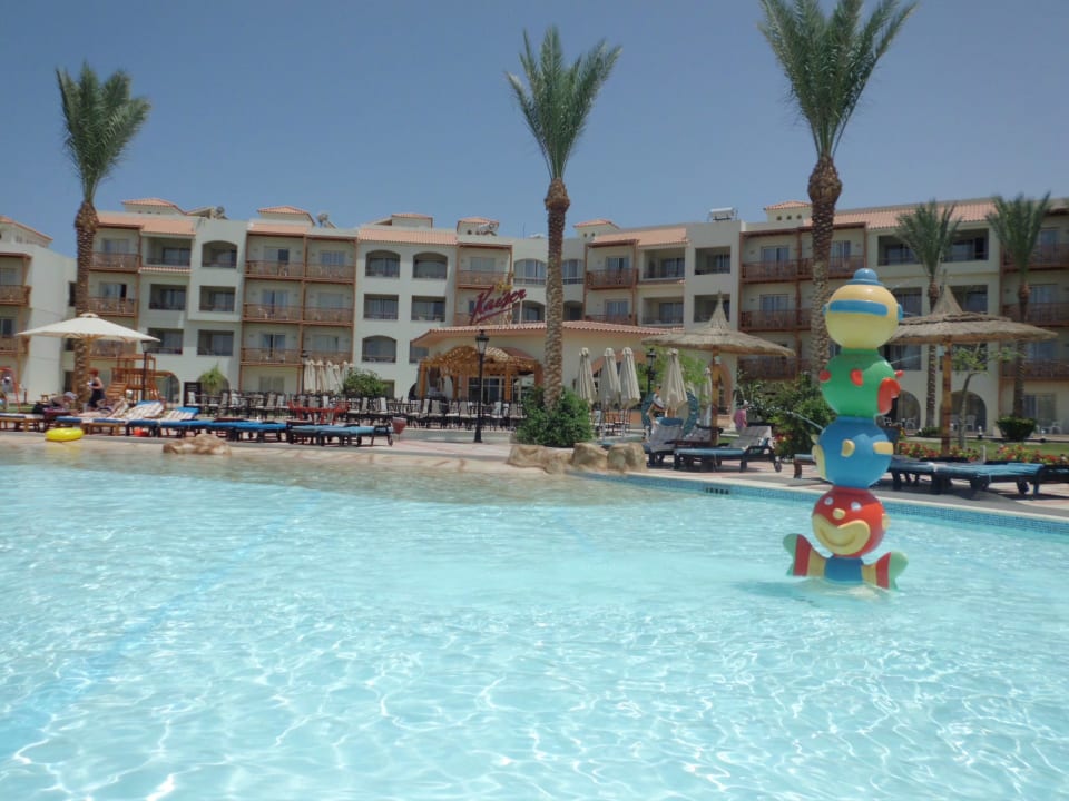 Blick zum Kaiser Pickalbatros Dana Beach Resort - Hurghada