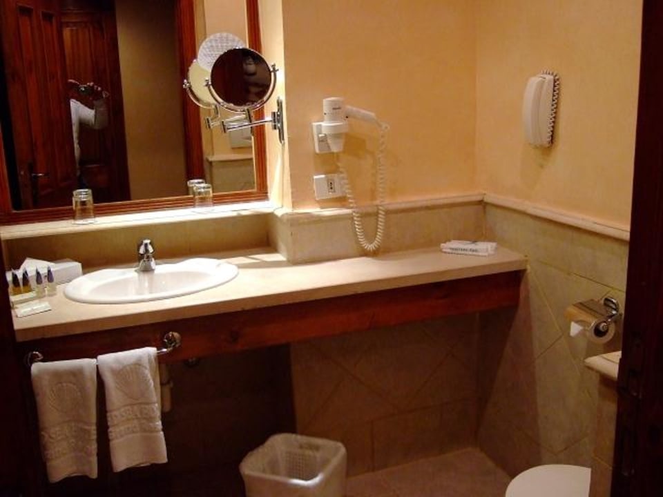 Badezimmer Deluxe Zimmer The Grand Resort