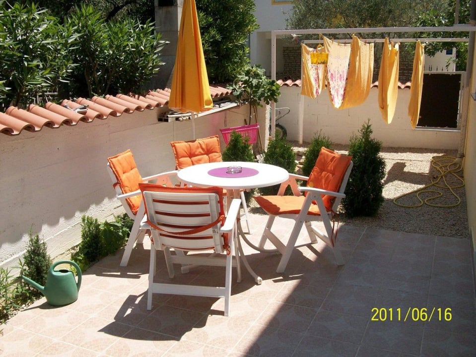 Apartment 1: Terrasse inklusive Sitzmöbel Apartments Nena & Marko