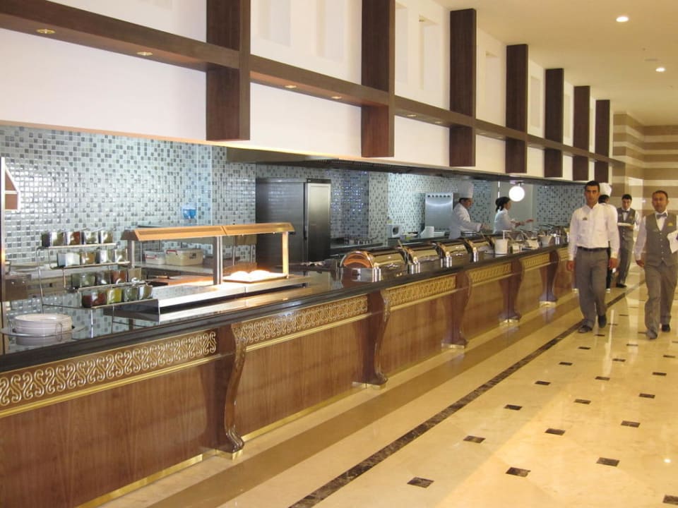 Buffet Diamond Excellence Resort & Spa