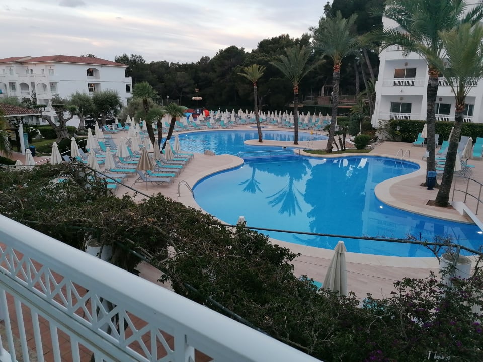 Pool Green Garden Aparthotel