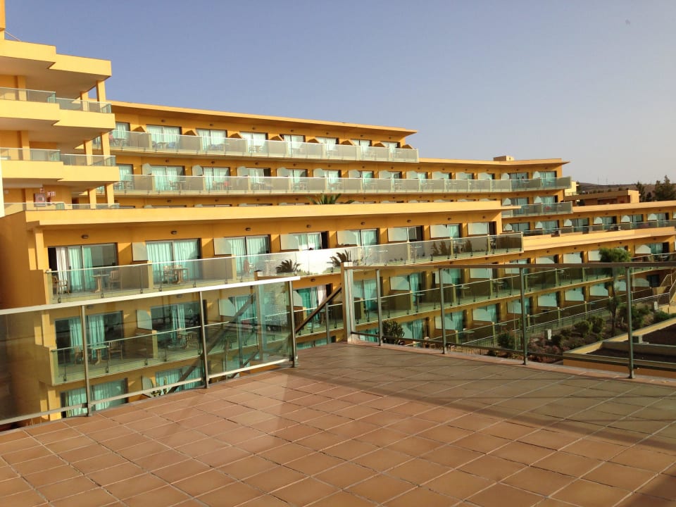 Außenansicht von der Restaurant-Terrasse  SBH Club Paraiso Playa