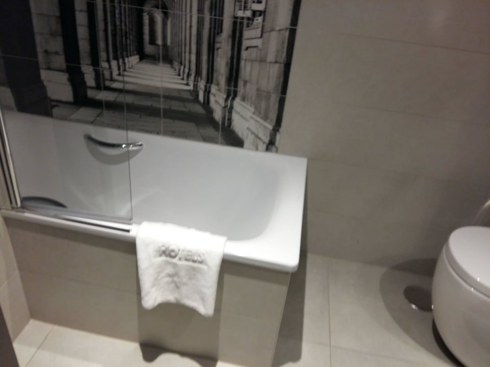 Bad NH Madrid Zurbano