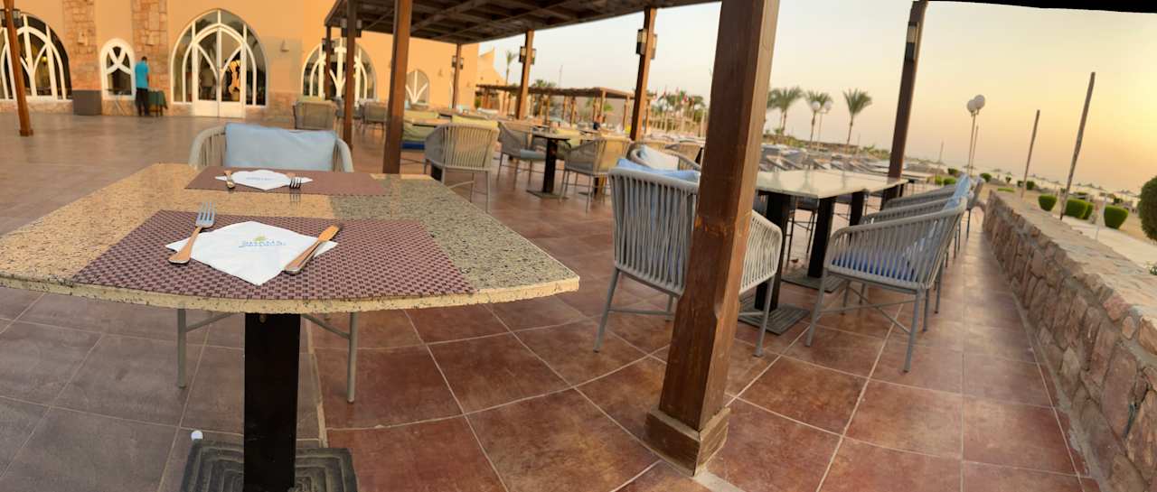 Gastro Shams Alam Beach Resort