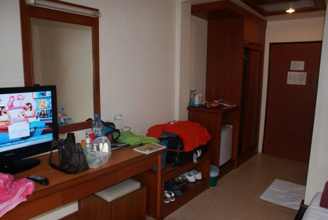 Zimmer mit Fernseher C&N Hotel
