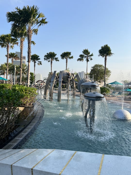 Pool Grande Centre Point Pattaya