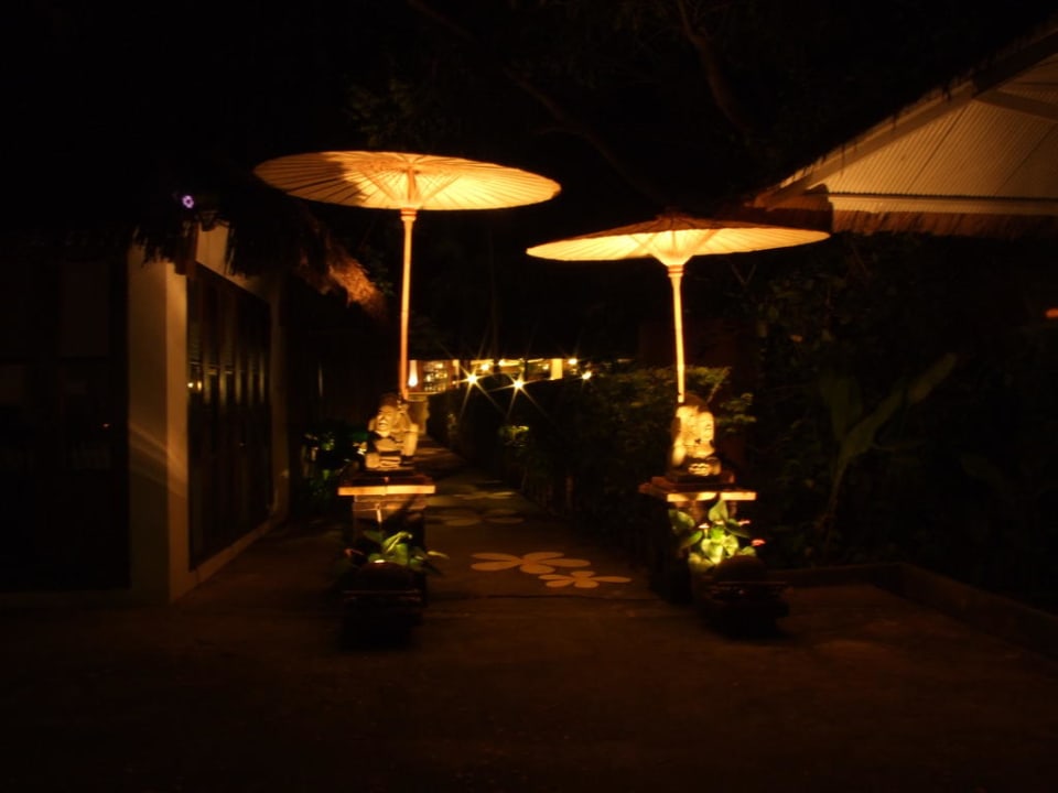 Eingangsbereich Hotel Baan Nam Ping Riverside Village Resort