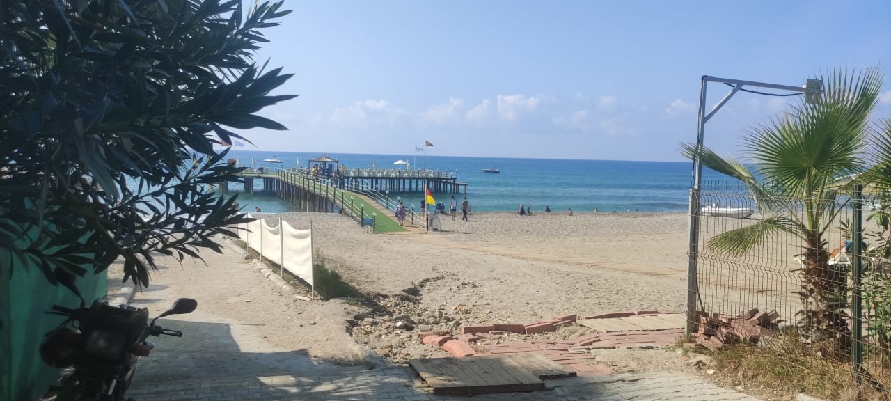 Strand Dizalya Palm Garden